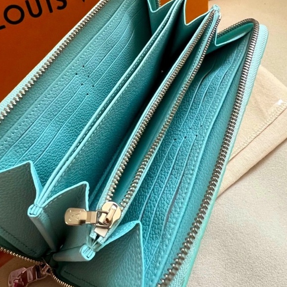 Louis Vuitton STARDUST zippy wallet FULL INCLUSION like new - Picture 2 of 7